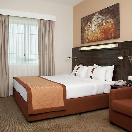 Holiday Inn Express Dubai Jumeirah, An Ihg Hotel Dış mekan fotoğraf
