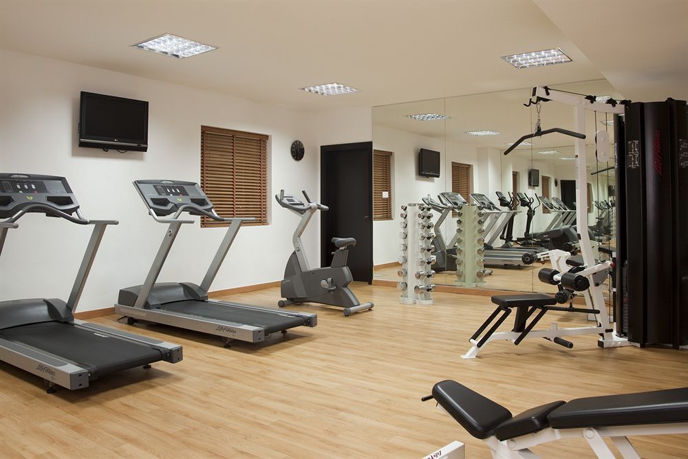 Holiday Inn Express Dubai Jumeirah, An Ihg Hotel Dış mekan fotoğraf