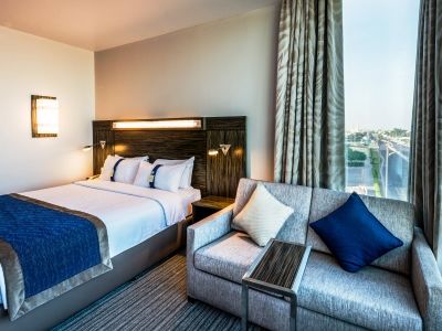 Holiday Inn Express Dubai Jumeirah, An Ihg Hotel Dış mekan fotoğraf
