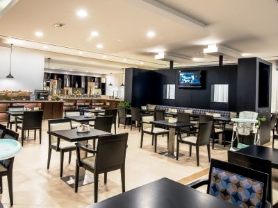 Holiday Inn Express Dubai Jumeirah, An Ihg Hotel Dış mekan fotoğraf